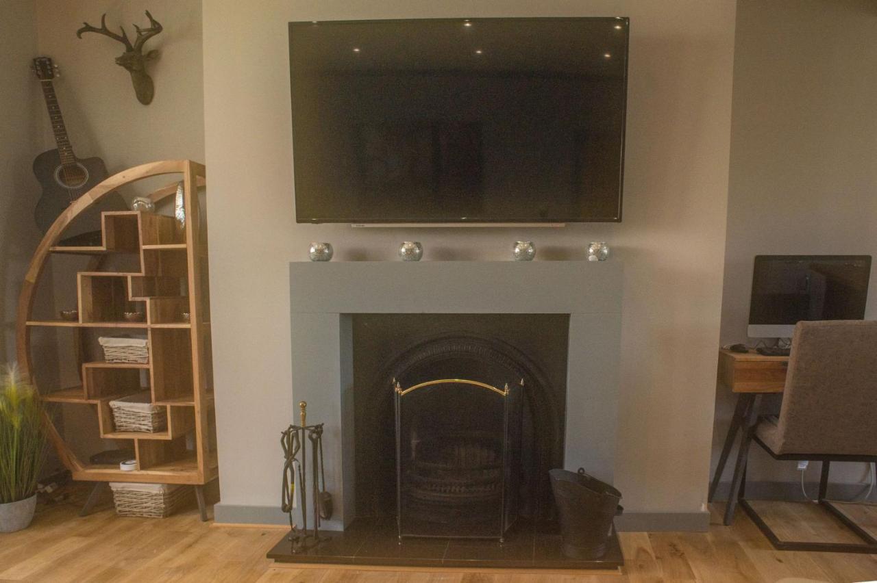 Luxury Super Central Cottage With A Hot Tub/ Gym Portree Exterior foto