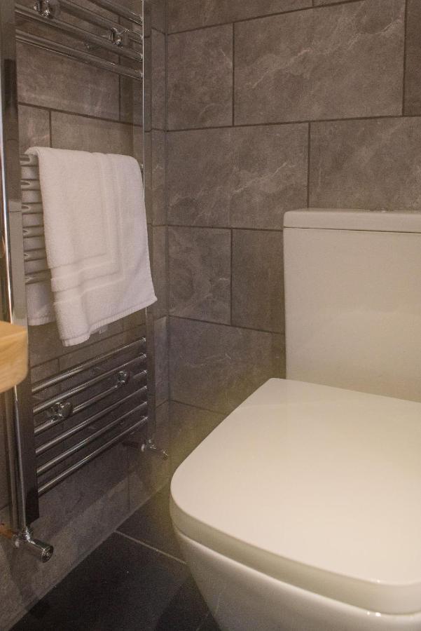Luxury Super Central Cottage With A Hot Tub/ Gym Portree Exterior foto